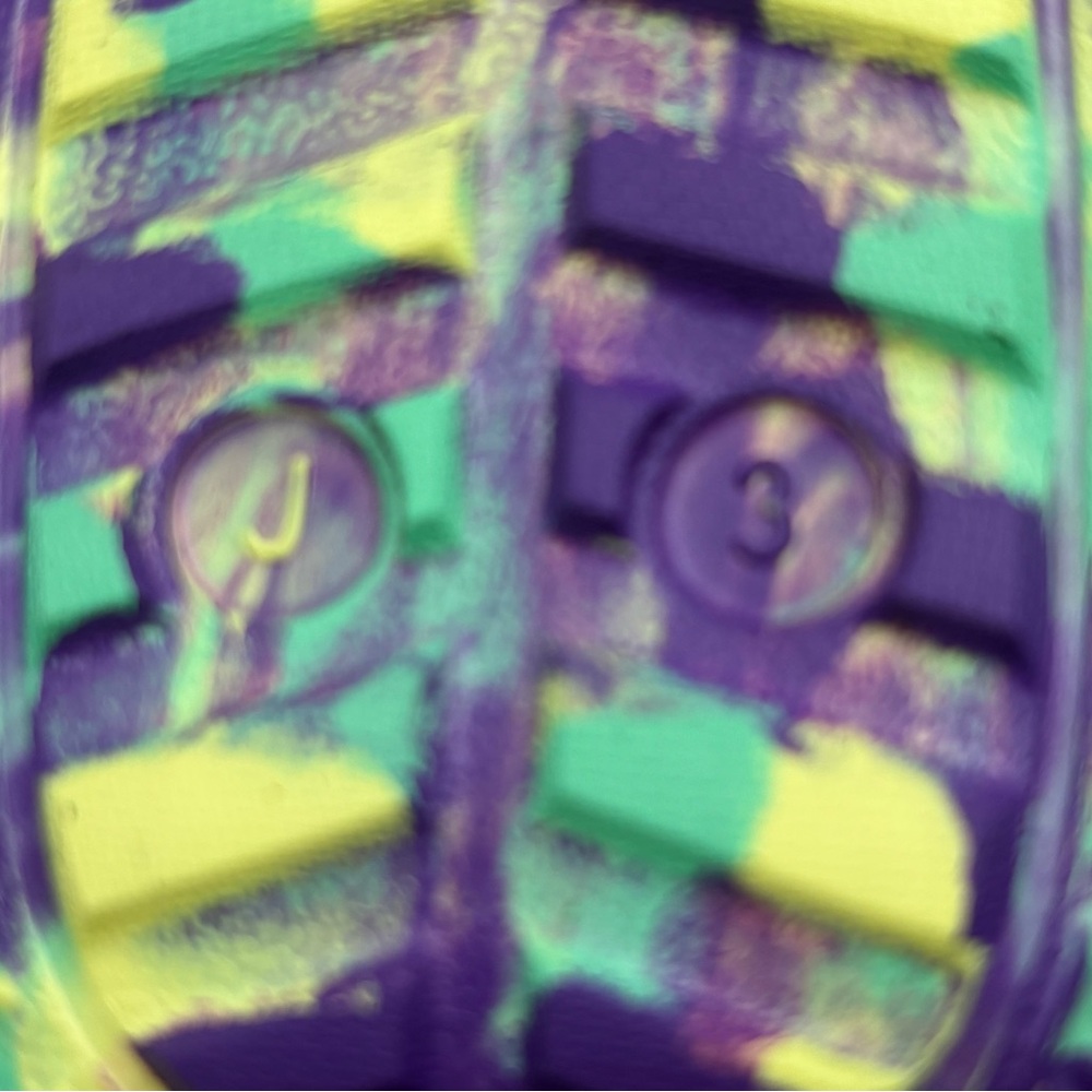 Crocs Classic Lined Clogs Girls Sz J3 Purple Teal Yellow Rubber Slip On Shoes - Picture 7 of 7